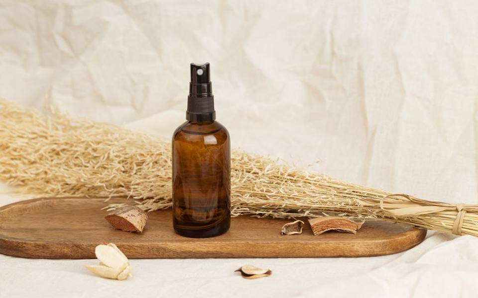 Botanical Sprays and Homemade Deterrents for Dogs